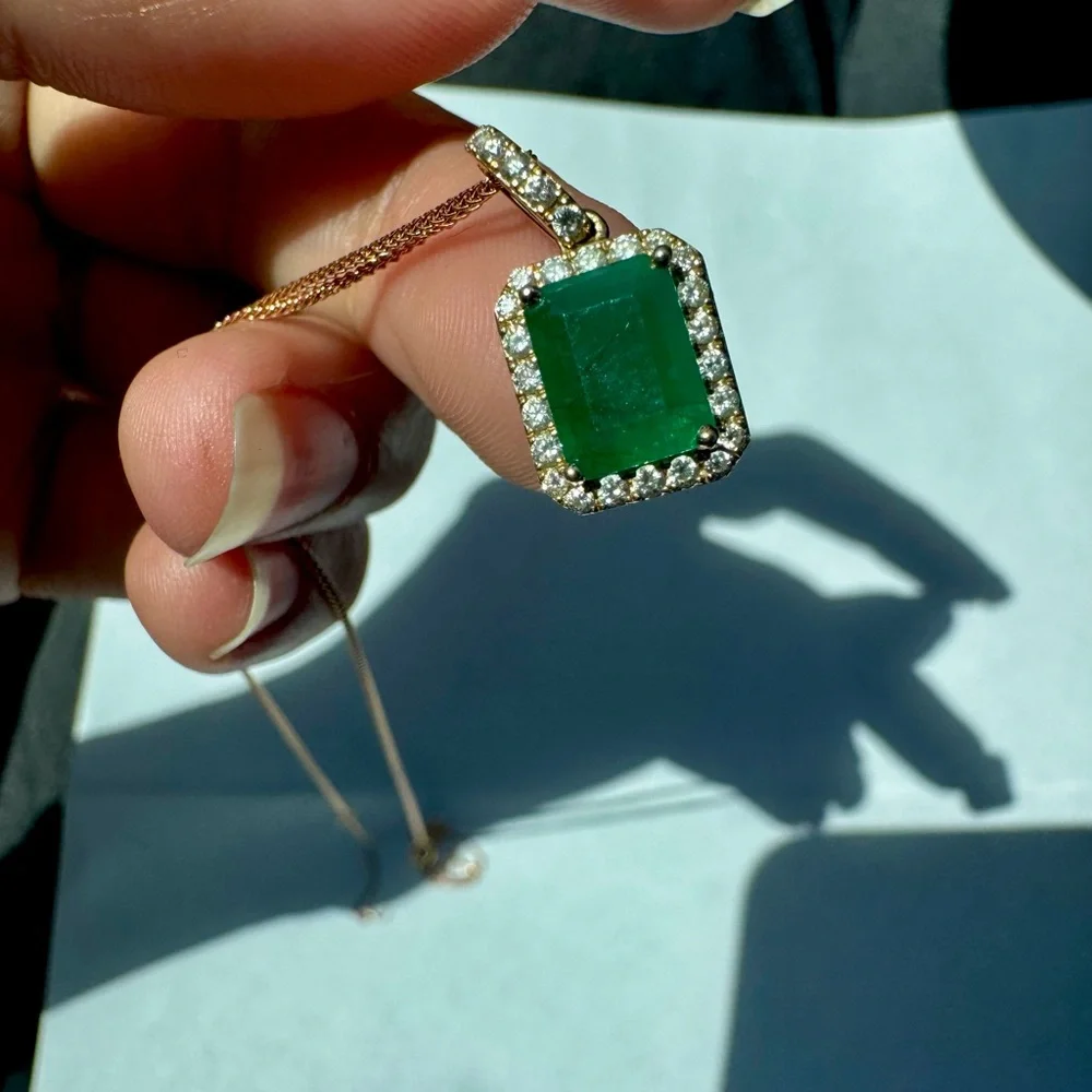 Authentic EFFY Natural Emerald & Diamond Pendant 14K gold and gold chain